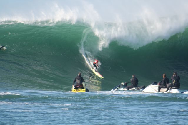 Images from 2008 Mavericks Surf Contest